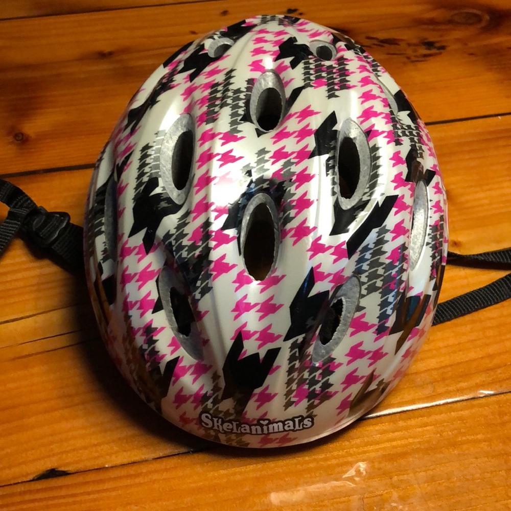 Skelanimal youth helmet